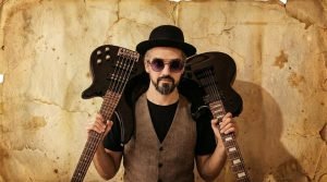 Noticias | Bizarre Bathtub Battle debuta con un álbum que une metal extremo, cabaré oscuro y absurdo teatral