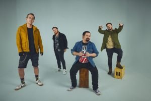 Noticias | Bonus Trak presenta ‘Money Money’, una canción que cuestiona la ambición, el poder y la corrupción