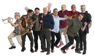 Noticias | Inti Illimani Histórico lanza en vinilo su nuevo álbum en vivo: “Un día u otro, todos seremos felices”