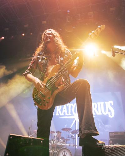 STRATOVARIUS008